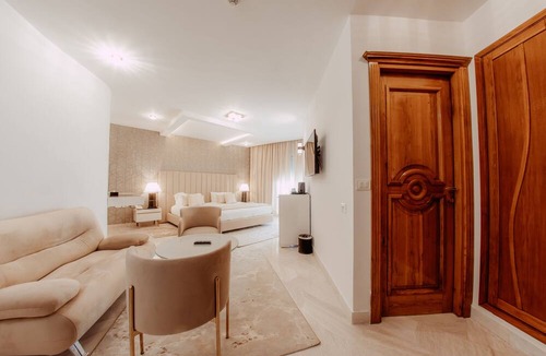 Ennasr Apartment | The Penthouse Suites Hotel