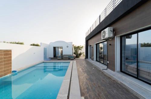 Bir Bou Rekba Apartment | 3-Bedroom Villa with Private Pool Studio