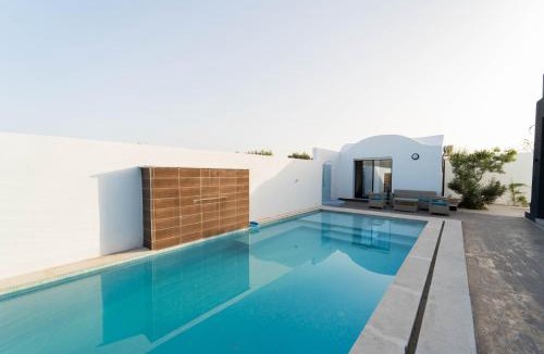Bir Bou Rekba Apartment | 3-Bedroom Villa with Private Pool Studio