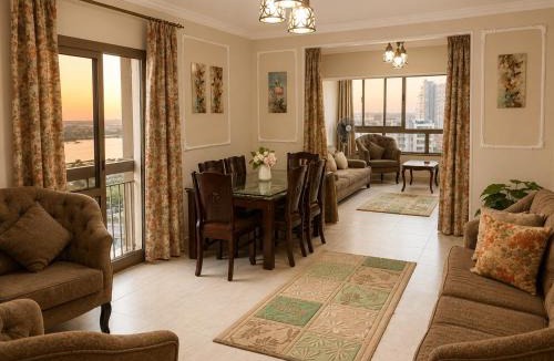 As-Sajil Apartment | Amazing apartment Nile and garden view overlooking Nasser Institute gardens شقة فاخرة بإطلالة مميزة على النيل و علي حدائق معهد ناصر