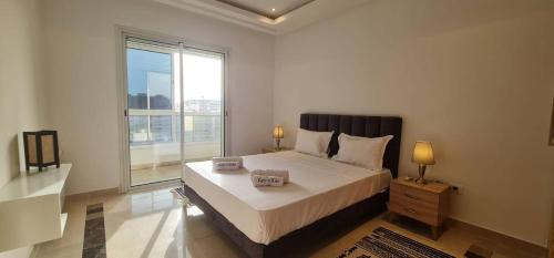 Ain Zaghouen Nord Apartment | Luxurious 3-Bedroom Apartment in Heart of Tunis