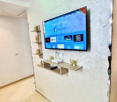 Gueznaia Apartment | Comfort Airport House 3min To Airport air-conditioned rooms