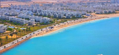 Marina El Alamein Apartment | Luxury studio New Alamein Towers Marina استديو بحر بحيرة ابراج العلمين الجديدة