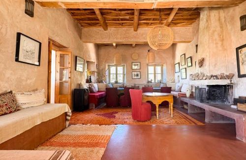Tisseldei House | Maison d'Hôtes Irocha