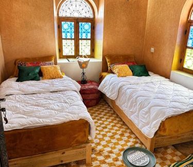 Zaouia Sidi Rhalem House | Authentic 5-bedroom Riad with patio, Gym and Inspiring Workspace