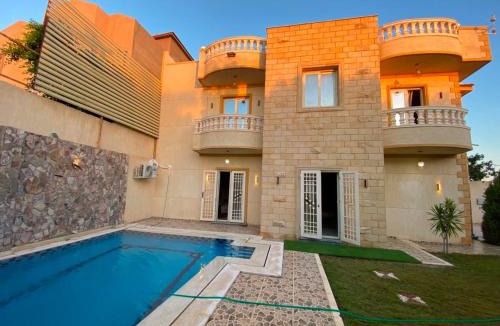 Al-'Amriyah Villa | بكر مفتاح