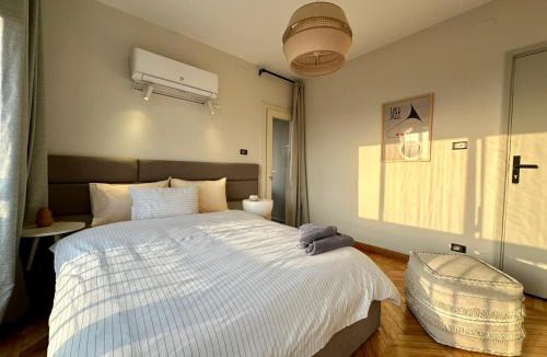 Zamalek Apartment | Panoramic Luxury Nile & Skyline View in Zamalek