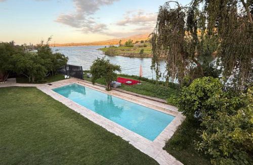 Lalla Takarkoust Bed & Breakfast | Villa bord du lac takerkoust marrakech , 9 Suites de Luxe & événementiel