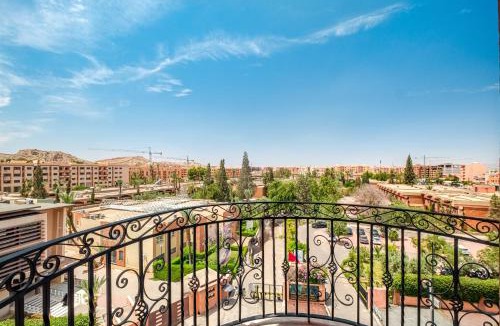 Semlalia Apartment | Suite, Balconies & Sunset in the Heart of Guéliz