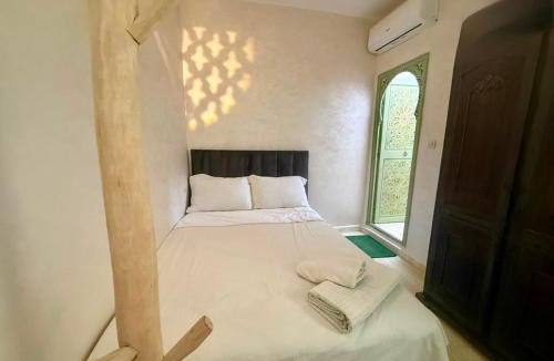 Zaouia Sidi Rhalem House | Riad Dar Lokman