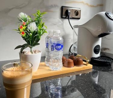 Al Aaroui Apartment | Modern Apartment Arouit 8 min Airport
