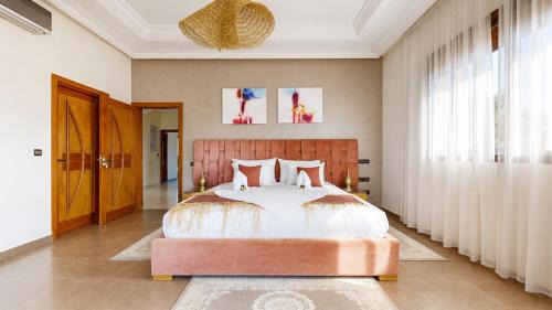Menara House | Villa Amroth