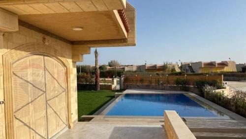 Borg el Arab Ski Chalet | شاليه بقرية الفيروز