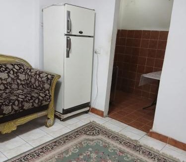 Ar-Raml 1 House | Room in Victoria qebli girls only