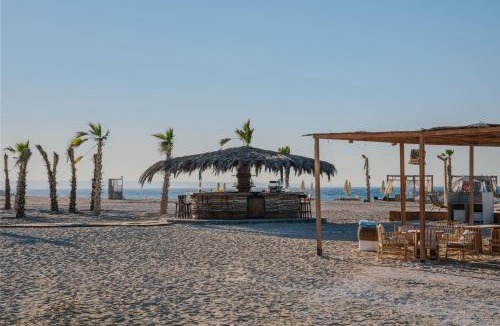 Ad-Dab'ah Hotel | Makai Hotel North Coast By Brassbell