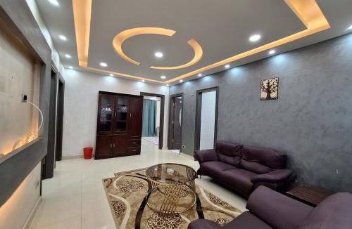 Nasr City Apartment | إقامة راقية في عباس العقاد شقة فندقية بغرفتي نوم تكييف كامل واي فاي سريع تشطيب فاخرة