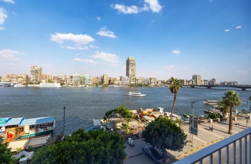 Oula Apartment | The Nile Residence