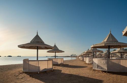 Al Mamsha El Seyahi Resort | Grand Palace - Couples only 18 years plus
