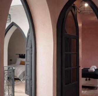 Bab Taghzout House | Riad 1810