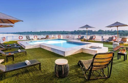 Nile River Luxor Boat Rental | Mövenpick MS Sunray