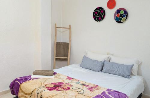 Oulad Khallouf Hostel | Tayyurt Blue waves Beach house's