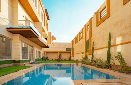 Sheikh Zayed City Apartment | Luxury Accommodation