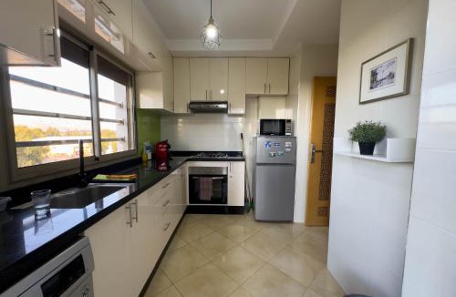 Ville Nouvelle Apartment | Appartement Luxueux, 2 chambres, à 300m de la Gare de train