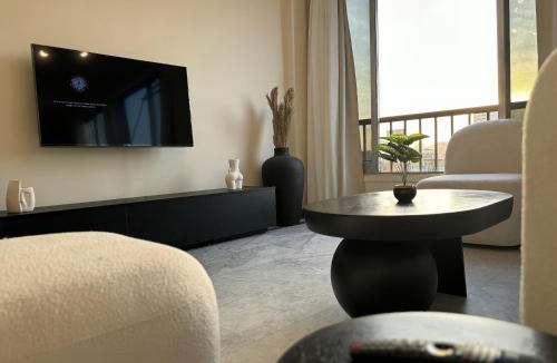 Zamalek Apartment | 3BR Exclusive Bliss Zamalek Island