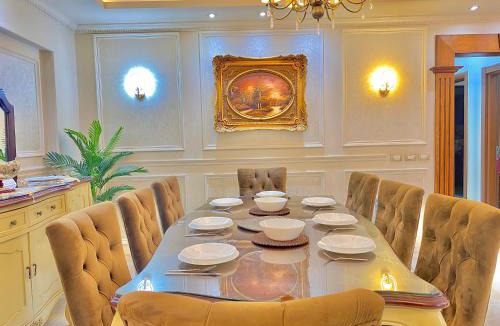 Cairo Apartment | Ultra Luxury 3BR with Pools ,Sports ,Dining in Gated compound, Close to all sites