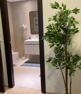 Ain Zaghouan Apartment | Luxury 127m Apartment in Jardins de Carthage with Balcony, Private Parking & Prime Location