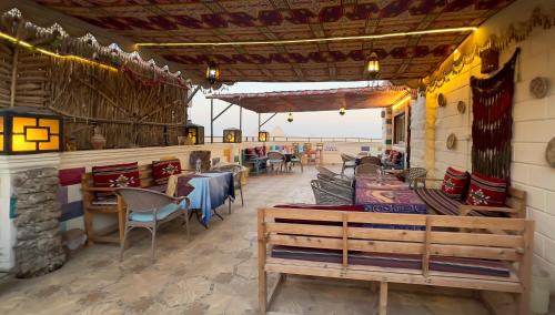 Pyramids Gardens Bed & Breakfast | Atlantis Pyramids Inn New