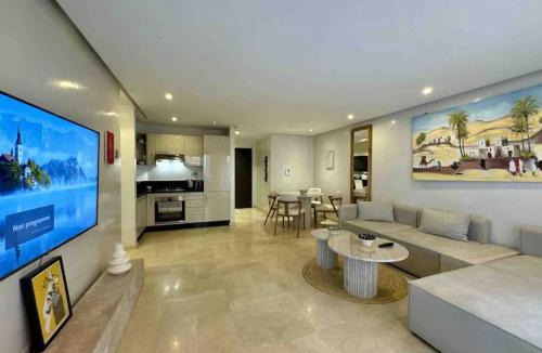 El Hara Apartment | Appart de standing + piscine sur le toit