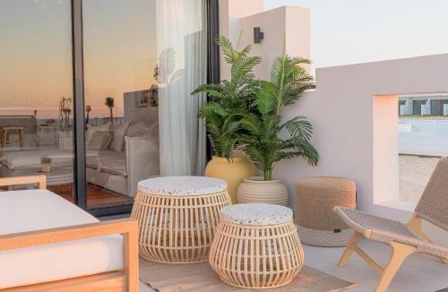 Alexandria - Mediterranean Coast Apartment | The Waterfront Cabins at D-Bay - Lemon Spaces