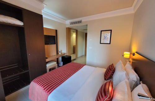 Ville Nouvelle Hotel | Hotel Tiba