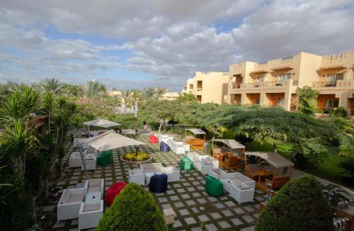 Dream Land Hotel | Swiss Inn Pyramids Golf Resort