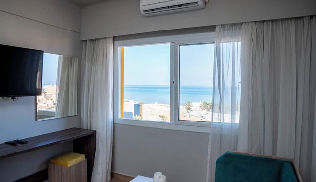 Aldora Residence suites