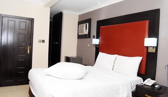 Kings Celia Hotel & Suites in Lagos