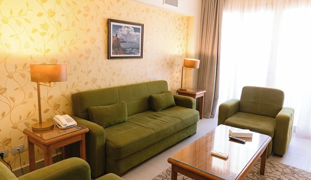 The Grand Plaza Hotel Smouha