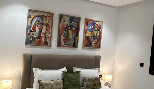 Absolute Comfort in a Luxury Residence, Soukra