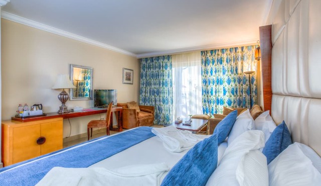 Porto Matrouh Beach Resort