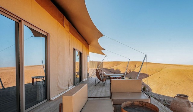 Suite Nineteen - One Bedroom Resort, Sleeps 2