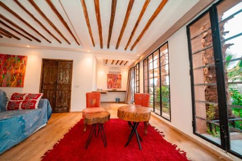 Villa bord du lac takerkoust marrakech , 9 Suites de Luxe & événementiel