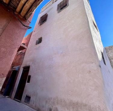 Luxury Private Riad with Rooftop Pool La Clique Magique
