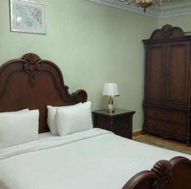 Luxurious 2 Bedroom Apartment