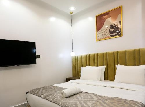 George Residence Banana Island Road, Ikoyi in Lagos